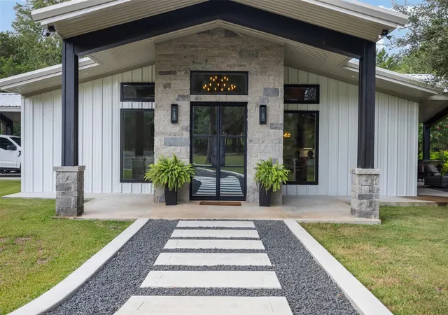 2nd image of 1187 Cummins Creek Rd, New Ulm, TX 78950 | MLS# 97518269