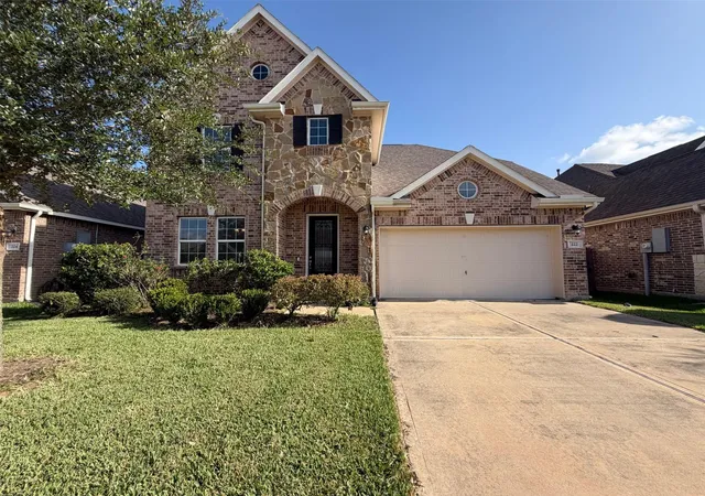 1st image of 222 Ashley Wy, Alvin, TX 77511 | MLS# 62180387