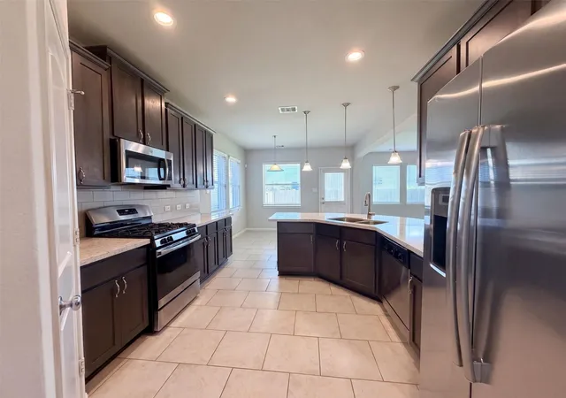 2nd image of 222 Ashley Wy, Alvin, TX 77511 | MLS# 62180387