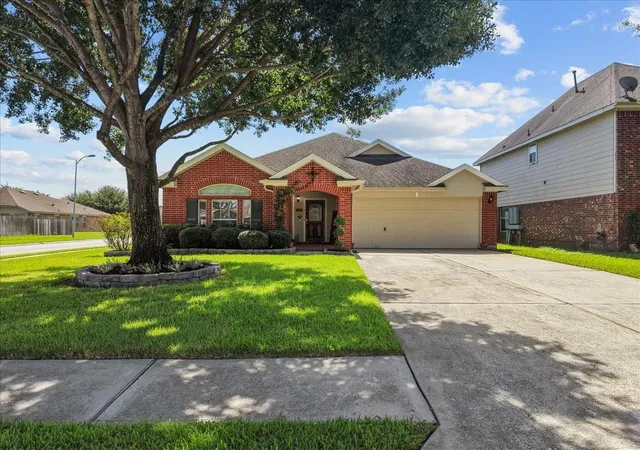 Photo 1 of Single family home for sale at 15022 Sierra Ridge Dr, Humble, TX 77396 | MLS# 83084024 | Listing updated on 2026-09-19
