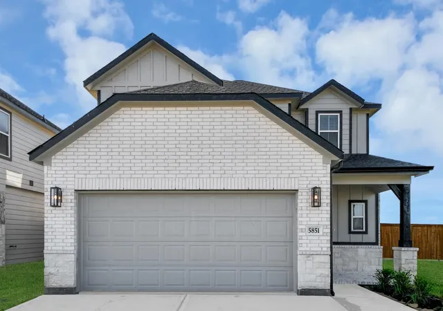 Photo 3 of Single family home for sale at 5851 Madison Trl Dr, Richmond, TX 77545 | MLS# 7062850 | Listing updated on 2026-08-16