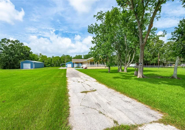 3rd image of 5710 County Road 166, Alvin, TX 77511 | MLS# 33976277