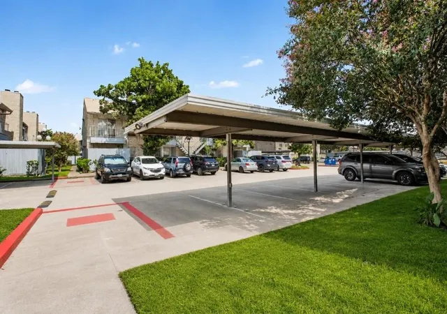 15th image of 7400 Bellerive Dr #1403, Houston, TX 77036 | MLS# 40223128