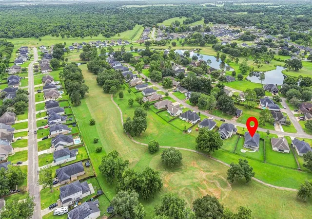43rd image of 411 S Amherst Dr, West Columbia, TX 77486 | MLS# 87663911