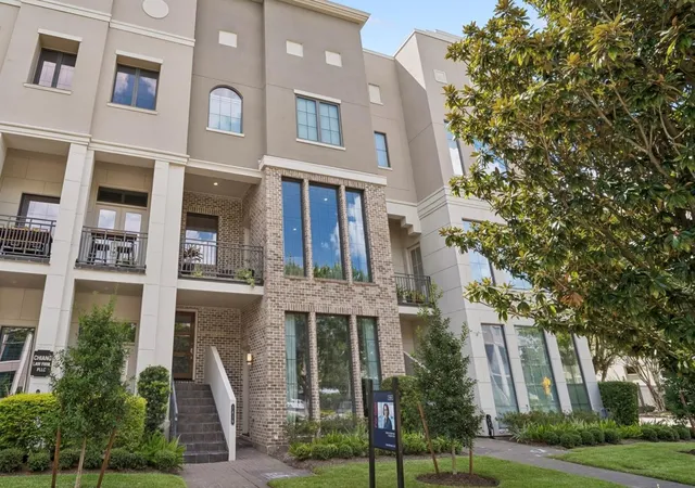 1st image of 1416 Lake Pointe Pkwy, Sugar Land, TX 77478 | MLS# 85904102