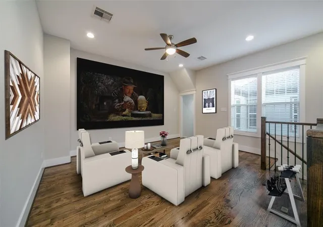 24th image of 402 W 28th St, Houston, TX 77008 | MLS# 9502782