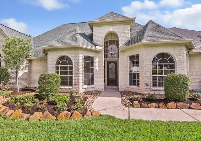 image of 1030 Lillian Ln, Crosby, TX 77532 | MLS# 54834258