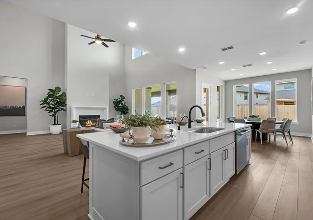 Photo 3 of Single family home for sale at 818 Lily Hvn Trl, Richmond, TX 77406 | MLS# 68837090 | Listing updated on 2026-09-23
