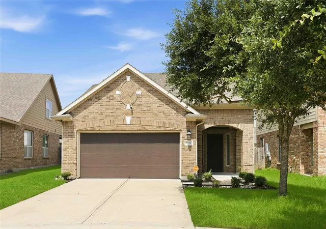Photo 2 of Single family home for sale at 8134 Heartbrook Fld Ln, Cypress, TX 77433 | MLS# 45104682 | Listing updated on 2026-08-27