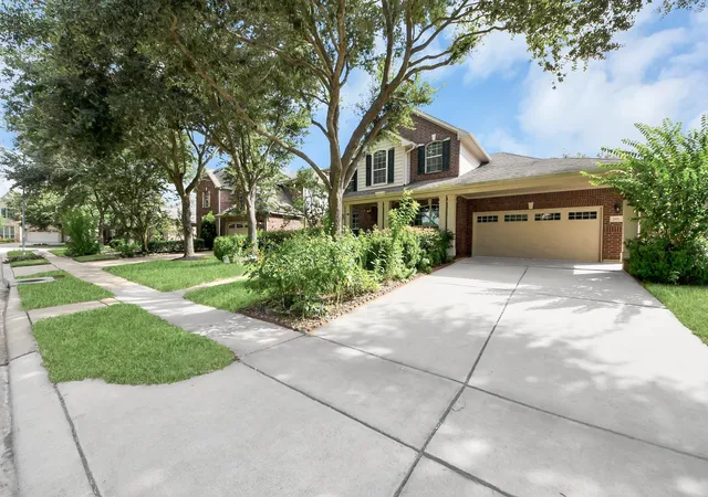2nd image of 215 Callavance, Sugar Land, TX 77479 | MLS# 6446236