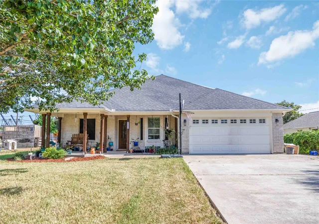 1st image of 507 Shore Acres Blvd, La Porte, TX 77571 | MLS# 26032245