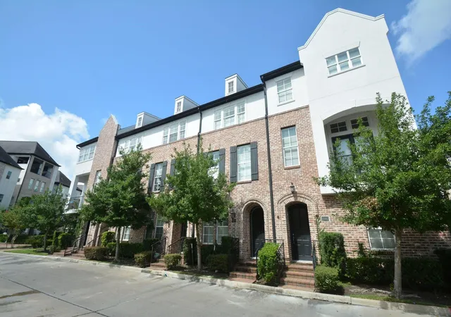3rd image of 9446 London Bridge Sta, Houston, TX 77045 | MLS# 81330562