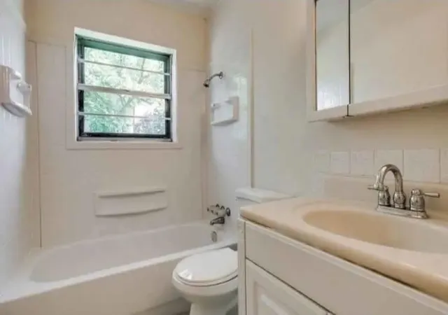 5th image of 11204 Erich Dr, Balch Springs, TX 75180 | MLS# 26339267