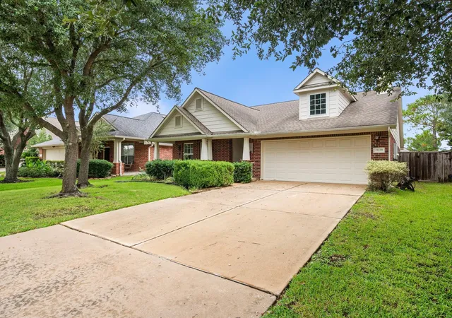 Photo 4 of Single family home for sale at 20118 Monarda Manor Ct, Spring, TX 77379 | MLS# 77022877 | Listing updated on 2026-09-20