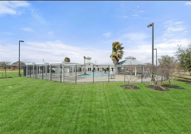 49th image of 12535 Tamaron Dr N, La Marque, TX 77568 | MLS# 81929503