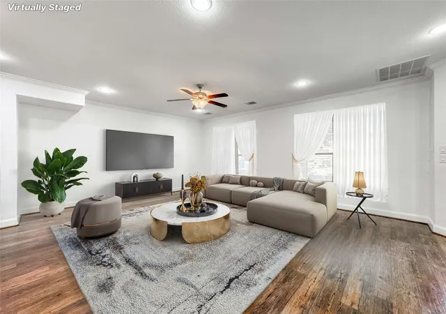 1st image of 717 Via Lago, Webster, TX 77598 | MLS# 57503527