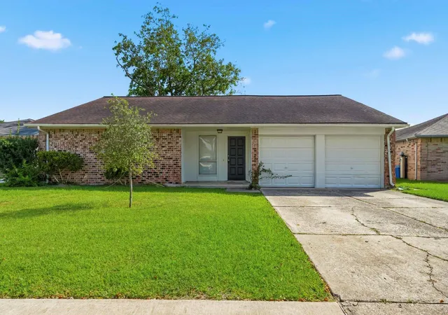 1st image of 10107 Willmont Rd, La Porte, TX 77571 | MLS# 60344520
