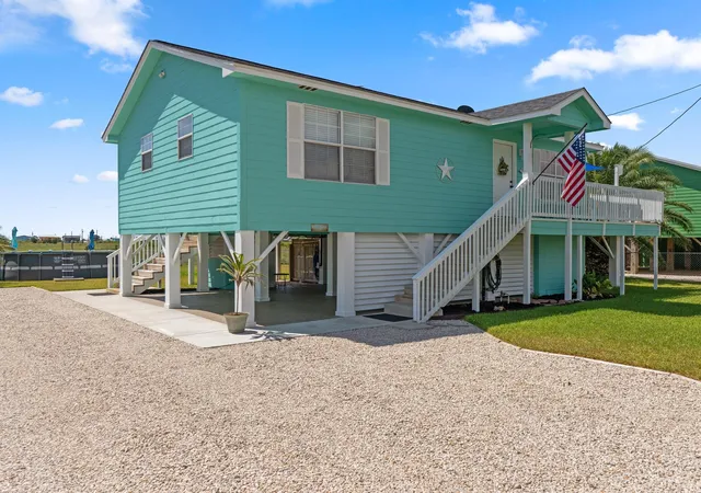 Photo 3 of Sale Pending at 15509 Oceania, Sargent, TX 77414 | MLS# 68480610 | Listing updated on 2026-09-11