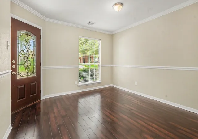 Photo 4 of Sale Pending at 9211 Filaree Ridge Ln, Houston, TX 77089 | MLS# 78564289 | Listing updated on 2026-09-21