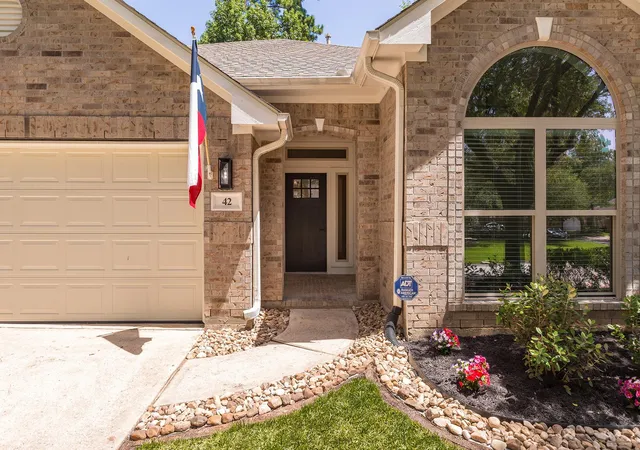 2nd image of 42 Camber Pine Pl, Spring, TX 77382 | MLS# 62098747