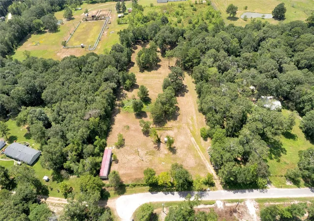 2nd image of 310 County Road 3280, Cleveland, TX 77327 | MLS# 27544922