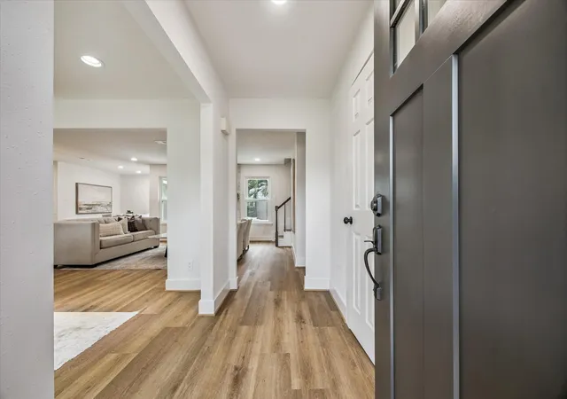 Photo 3 of Single family home for sale at 2706 Bernadette Ln, Houston, TX 77043 | MLS# 26665242 | Listing updated on 2026-08-17