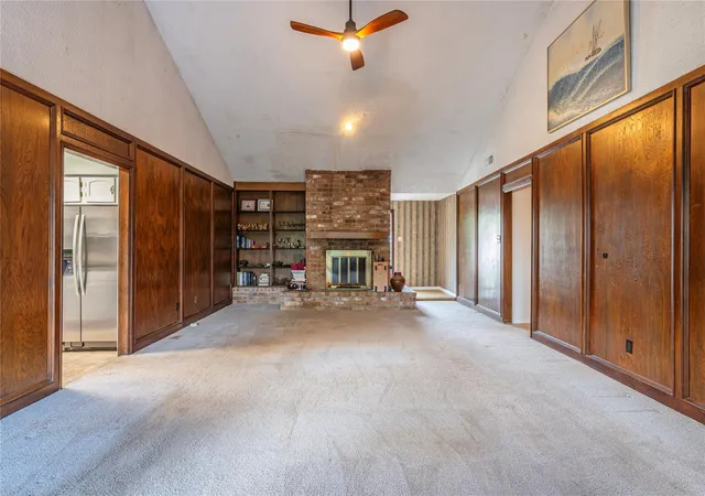 Photo 3 of Single family home for sale at 43 Quintana Dr, Galveston, TX 77554 | MLS# 46456628 | Listing updated on 2026-09-14