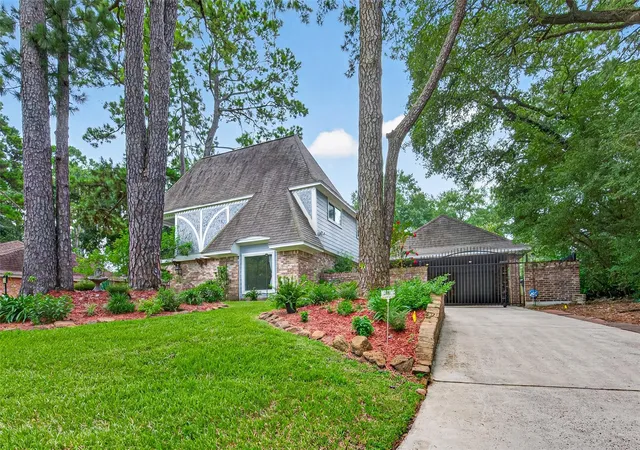 Photo 1 of Single family home for sale at 10703 Jaycreek Dr, Houston, TX 77070 | MLS# 43442189 | Listing updated on 2026-09-04