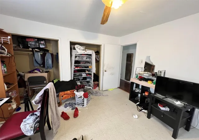 Photo 3 of Multi family home for sale at 2602 E Crosstimbers St, Houston, TX 77093 | MLS# 69186481 | Listing updated on 2026-08-12