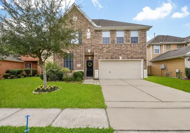 1st image of 1193 Stallion Rdg, Alvin, TX 77511 | MLS# 80823589