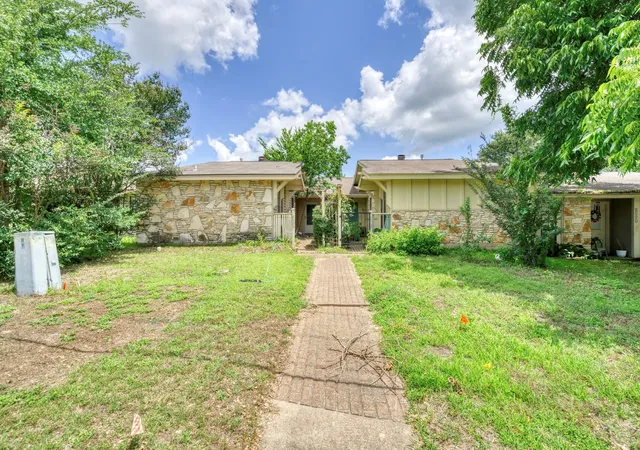 2nd image of 2525 Longmire Dr, College Station, TX 77845 | MLS# 79420099