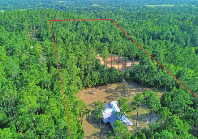 Photo 2 of Sale Pending at 2230 Cr 157, Palestine, TX 75801 | MLS# 31877660 | Listing updated on 2026-08-13