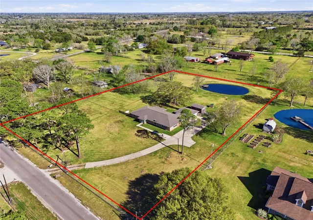 2nd image of 4215 County Road 182, Alvin, TX 77511 | MLS# 77799401