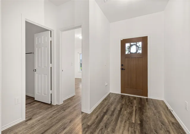 Photo 4 of Single family home for sale at 20935 Canary Wood Ln, New Caney, TX 77357 | MLS# 2440266 | Listing updated on 2026-09-25