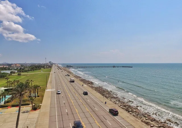 23rd image of 9520 Seawall #121, Galveston, TX 77554 | MLS# 59107952
