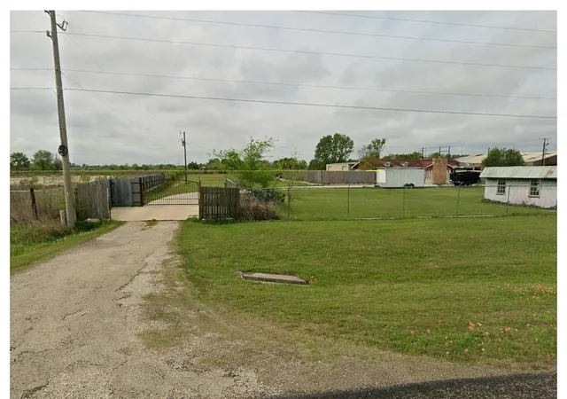 1st image of 25934 State Hwy 6 S, Navasota, TX 77868 | MLS# 74618266