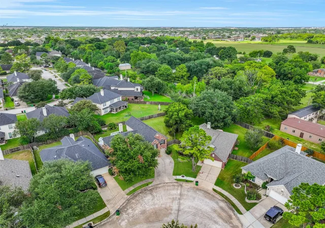 2nd image of 3602 Sunburst Dr, Manvel, TX 77578 | MLS# 79718922