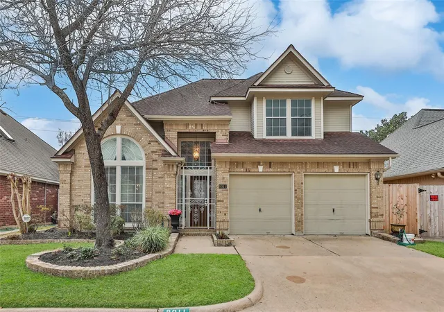 Photo 1 of Single family home for sale at 8911 Lawncliff Ln, Houston, TX 77040 | MLS# 94593942 | Listing updated on 2026-09-02
