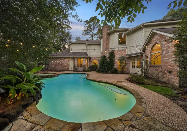 Photo 2 of Single family home for sale at 44 Dovewood Pl, Spring, TX 77381 | MLS# 62630170 | Listing updated on 2026-08-15