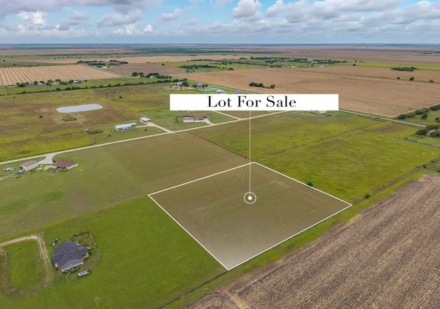 Photo 3 of Land for sale at Lot 33 Geralds Path, Port Lavaca, TX 77979 | MLS# 3794327 | Listing updated on 2026-08-11