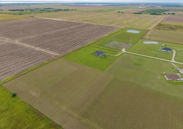 Photo 4 of Land for sale at Lot 33 Geralds Path, Port Lavaca, TX 77979 | MLS# 3794327 | Listing updated on 2026-08-11