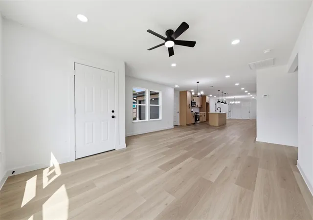 Photo 3 of Single family home for sale at 2403 Raymond St, Pasadena, TX 77506 | MLS# 30632569 | Listing updated on 2026-08-12