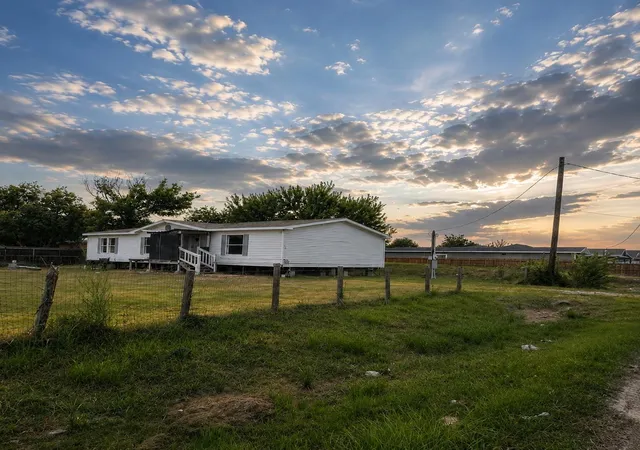 Photo 17 of Sale Pending at 1722 Dolores St, Rosharon, TX 77583 | MLS# 61834158 | Listing updated on 2026-09-08