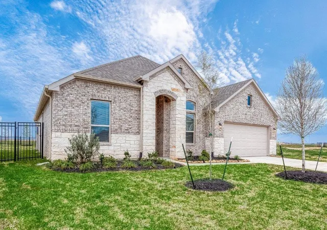 Photo 2 of Single family home for sale at 1056 Apple Ridge Rd, Magnolia, TX 77355 | MLS# 75465885 | Listing updated on 2026-09-08