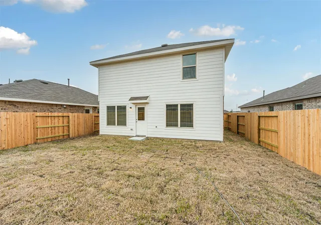 41st image of 9123 Estes Lakes Dr, Baytown, TX 77521 | MLS# 55089891