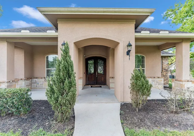 5th image of 1735 Opal Trl, Willis, TX 77378 | MLS# 54137834