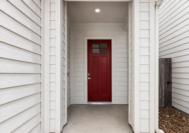 1st image of 1925 Gano St, Houston, TX 77009 | MLS# 89456836