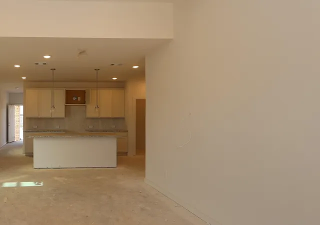 Photo 4 of Single family home for sale at 224 Hazy Pines Ln, Willis, TX 77378 | MLS# 2454623 | Listing updated on 2026-09-15