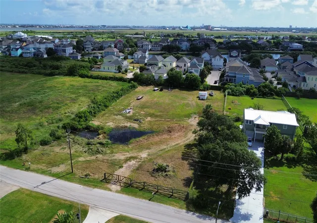 Photo 3 of Land for sale at Lot 24 103rd Street, Galveston, TX 77554 | MLS# 33713087 | Listing updated on 2026-08-13