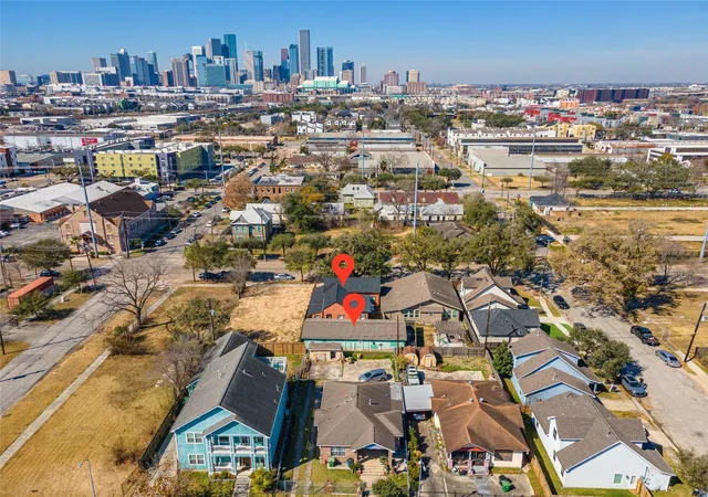 38th image of 307 York St, Houston, TX 77003 | MLS# 32027103